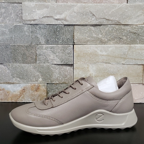 ECCO Flexure Runner - Picture 11 of 13